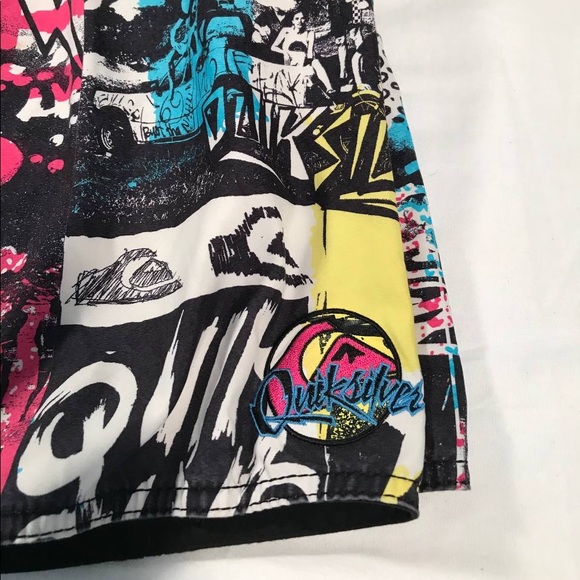 Quiksilver Boardshorts - Picture 4 of 7
